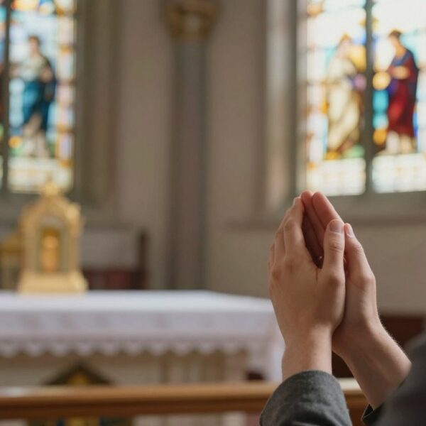 Modlitwa, która zawsze zostaje wysłuchana – przewodnik po najskuteczniejszych tekstach